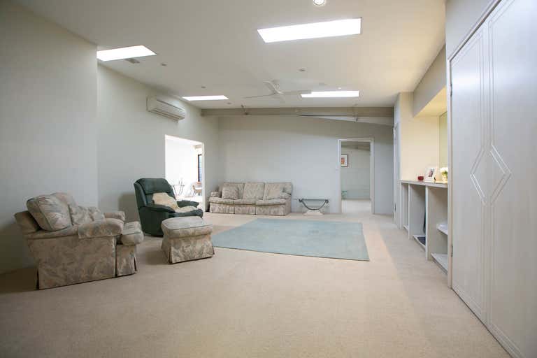 LEASED BY MICHAEL BURGIO 0430 344 700, 2/65 Middleton Road Cromer NSW 2099 - Image 2