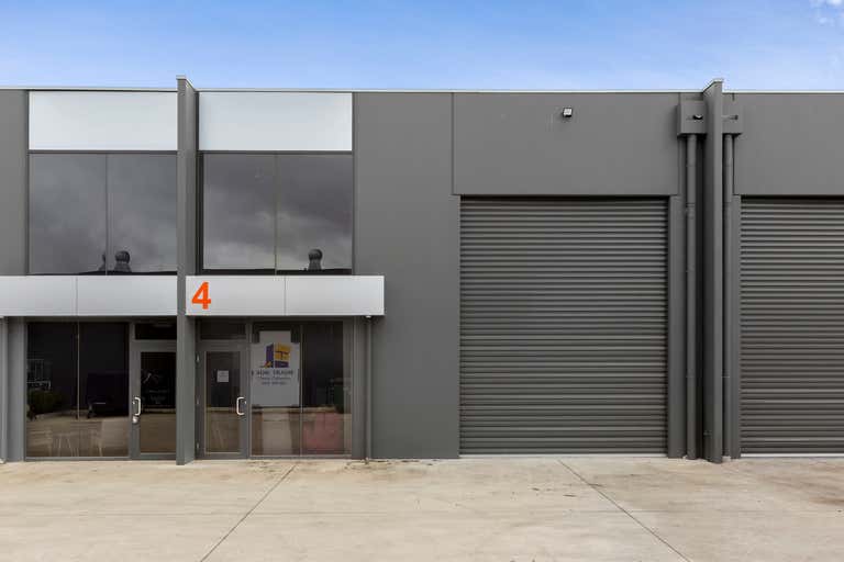 Unit 4, 65 Leather Street Breakwater VIC 3219 - Image 1