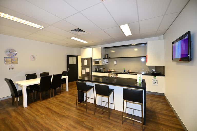 Suite 306a/90 Goodchap Street Noosaville QLD 4566 - Image 2