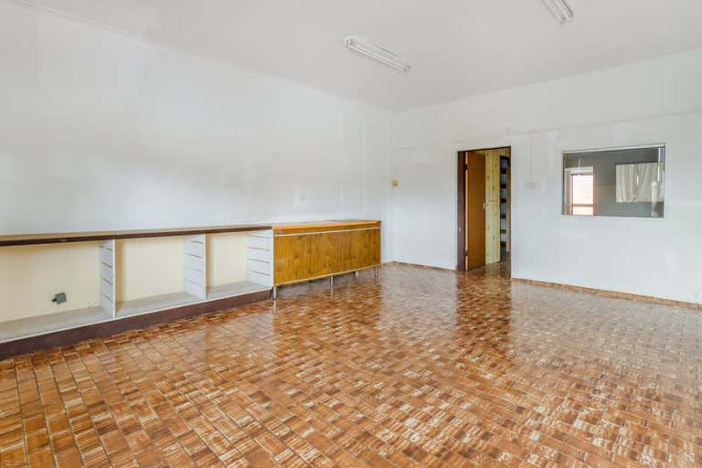 15 Royton Street Burwood East VIC 3151 - Image 3