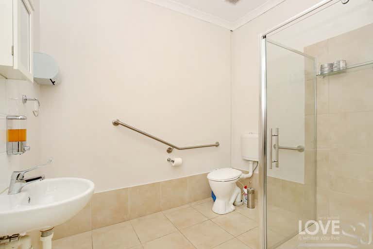 2/10 Lawn Court Craigieburn VIC 3064 - Image 4