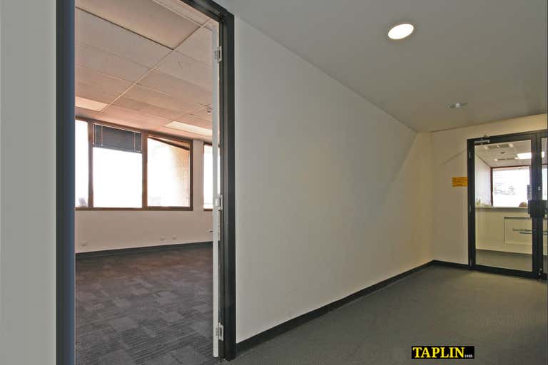 Level 2, Suite 1a,  Gordon Street Glenelg SA 5045 - Image 3