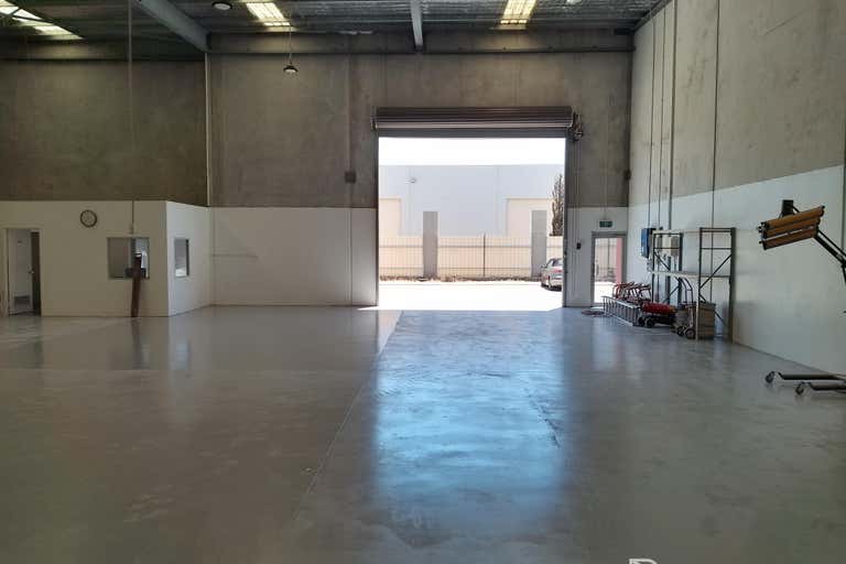 5/21 Harris Road Malaga WA 6090 - Image 3