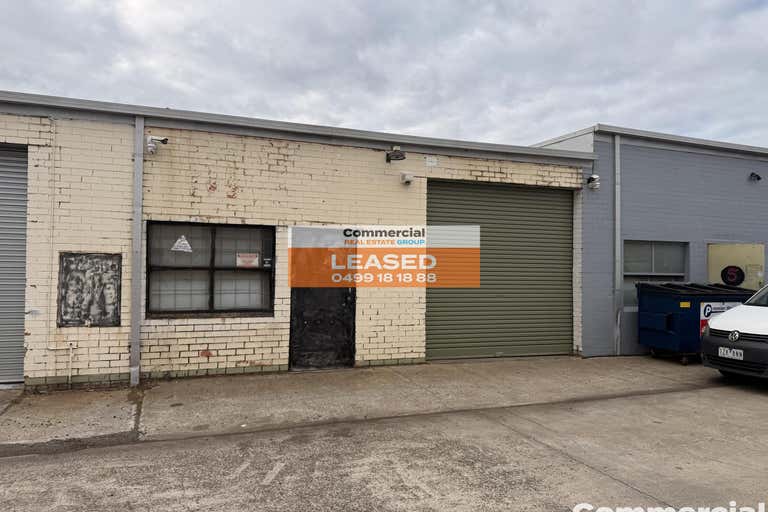 4/42 Barry Street Bayswater VIC 3153 - Image 2