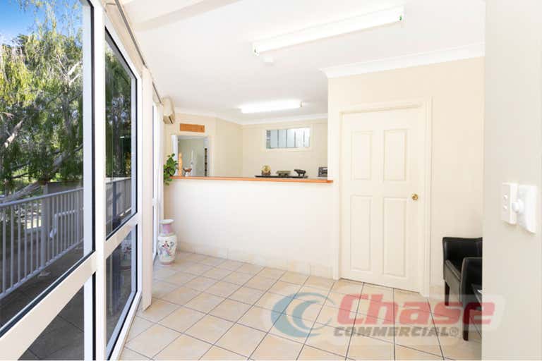 1/55 Clarence Street Coorparoo QLD 4151 - Image 3