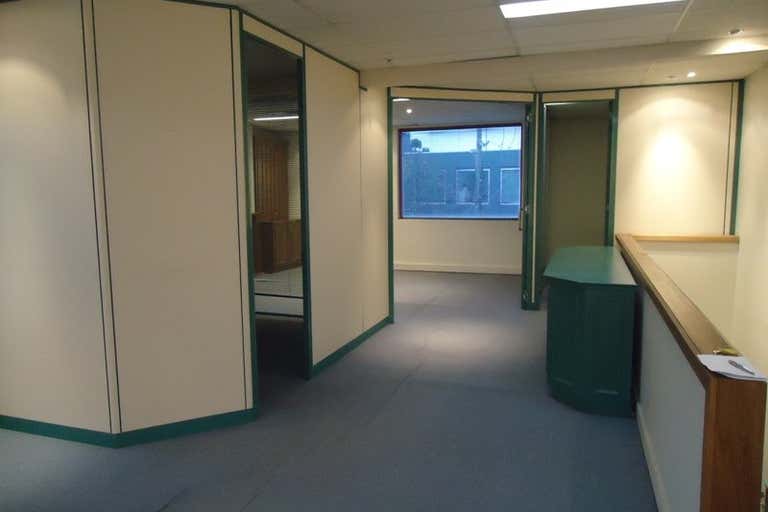 First Floor, 306 Bay Street Brighton VIC 3186 - Image 3