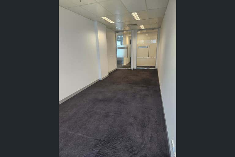 108/757 Bourke Street Docklands VIC 3008 - Image 2