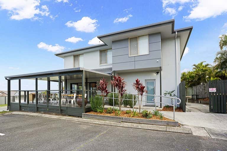 12 Bourton Road Merrimac QLD 4226 - Image 4