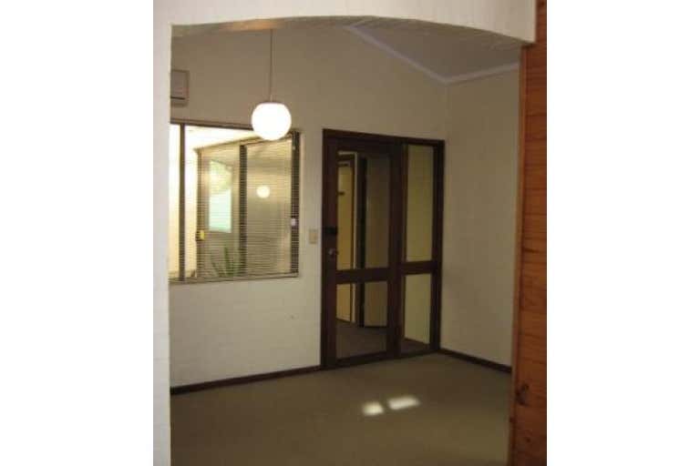 Suite 4, 114 Churchill Ave Subiaco WA 6008 - Image 2