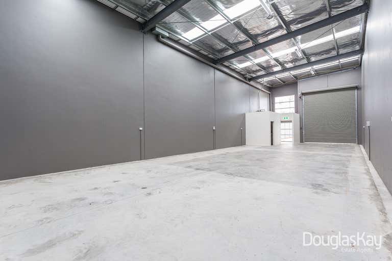 6/39-45 Spalding Avenue Sunshine North VIC 3020 - Image 2