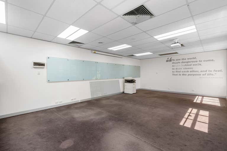 209/22 St Kilda Road St Kilda VIC 3182 - Image 4