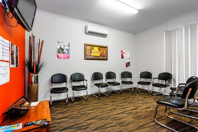 4/396 Raymond Street Sale VIC 3850 - Image 3