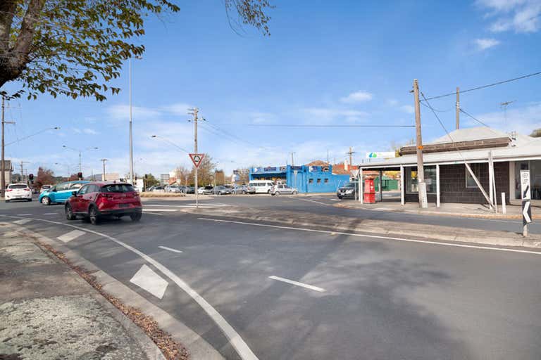 901 Macarthur Street Ballarat Central VIC 3350 - Image 2