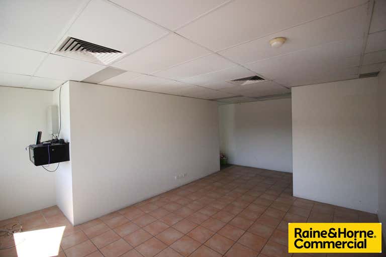 8/477 Tufnell Road Banyo QLD 4014 - Image 3