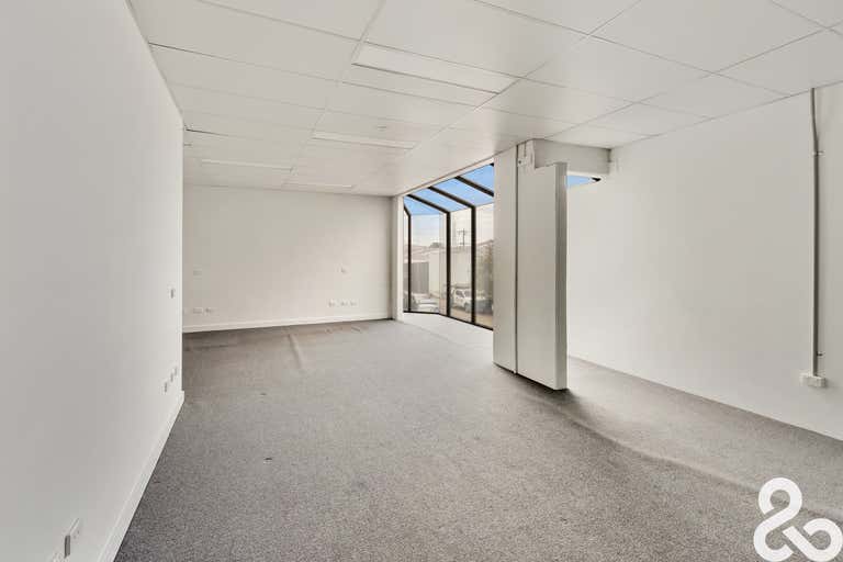 4/37-39 Lakeside Avenue Reservoir VIC 3073 - Image 4