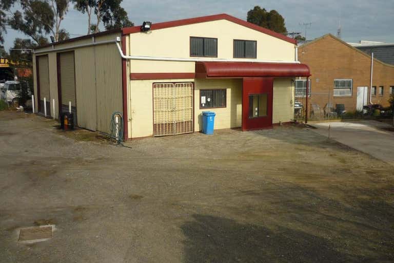 42 Station Street Cranbourne VIC 3977 - Image 4