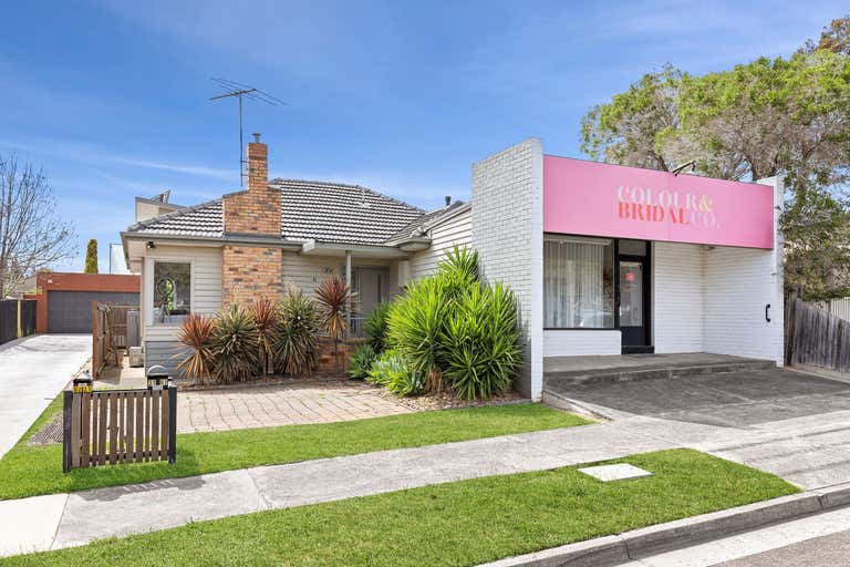 1/31 Roberts Road Belmont VIC 3216 - Image 1