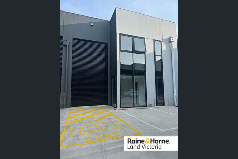 9/235 Robinsons Road Ravenhall VIC 3023 - Image 2