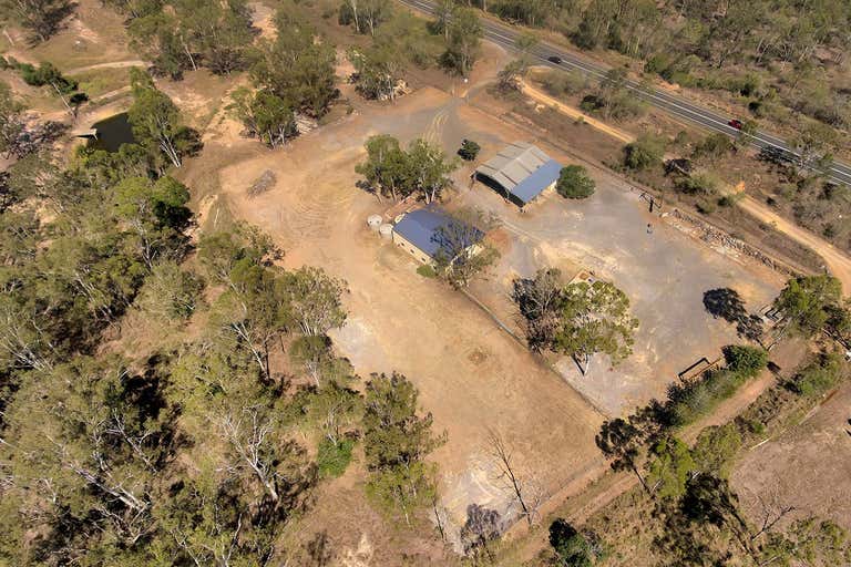 61 BOYNE ISLAND ROAD Boyne Island QLD 4680 - Image 1