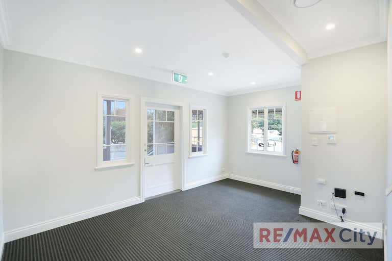 102 Waterworks Road Ashgrove QLD 4060 - Image 2