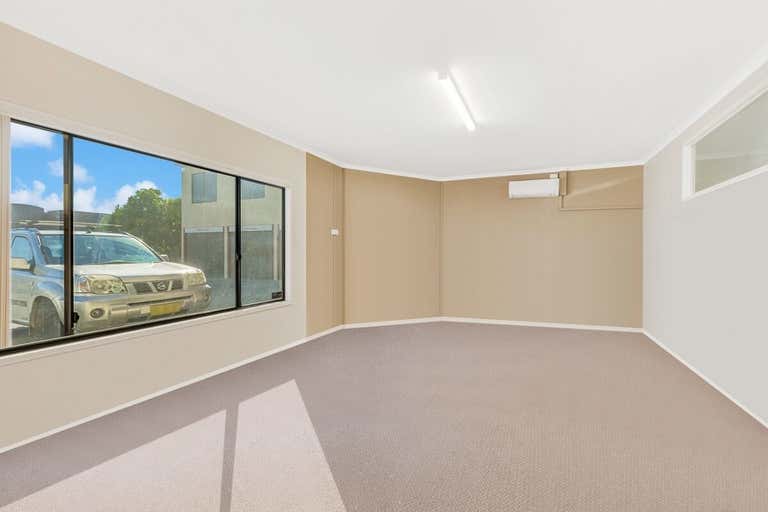 Unit 3/6-8 Amber Road Tweed Heads South NSW 2486 - Image 3
