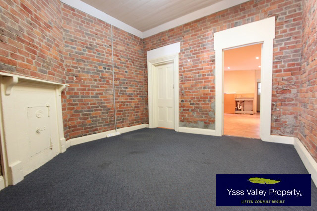 75 Comur Street Yass NSW 2582 - Image 3