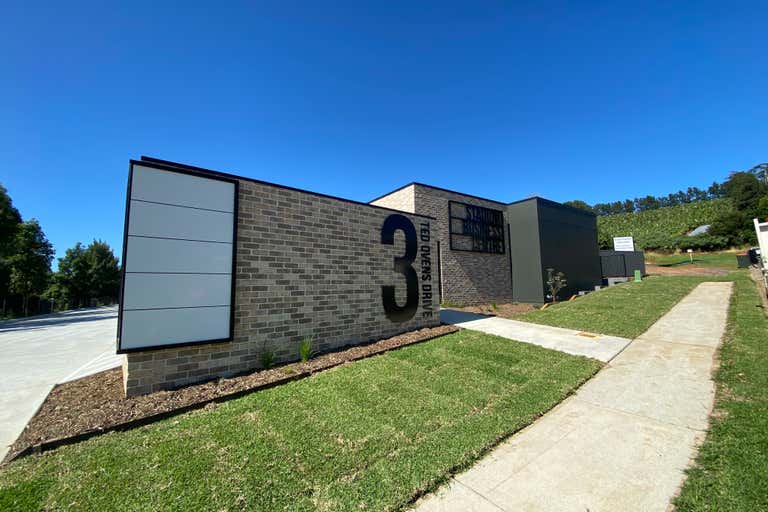 4/3 Ted Ovens Drive Coffs Harbour NSW 2450 - Image 2
