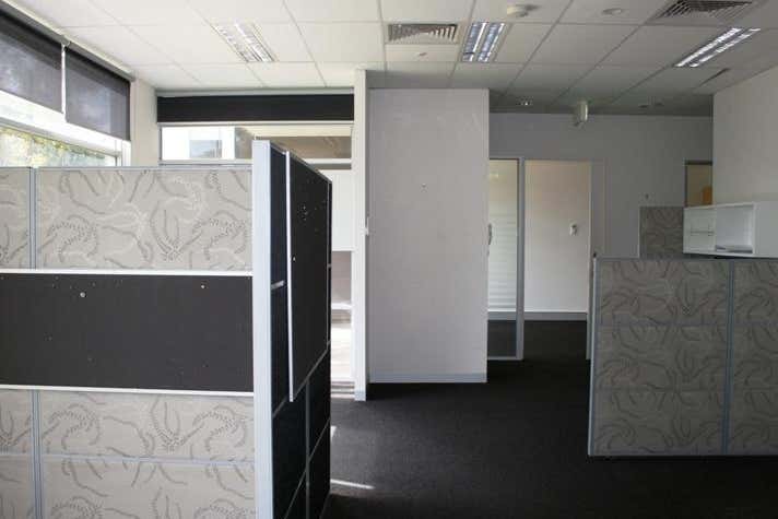 Office 1&2, 207 Blackburn Road Mount Waverley VIC 3149 - Image 3