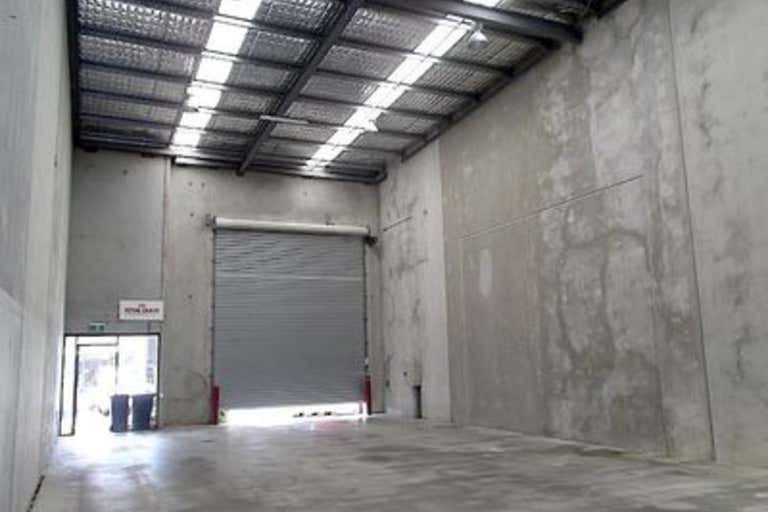 Unit 4, 72-78 Crocodile Crescent Mount St John QLD 4818 - Image 2