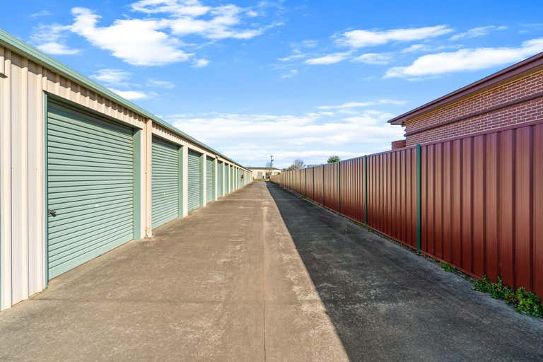 201 Johnson Street Maffra VIC 3860 - Image 2