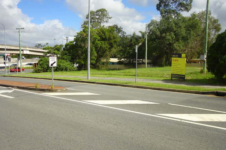 2 New St Nerang QLD 4211 - Image 3