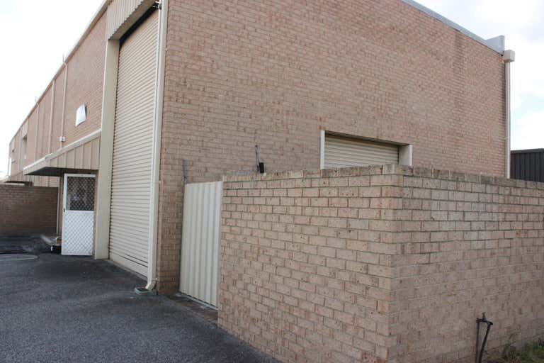 Unit 1,88 Elgee Road Midland WA 6056 - Image 1