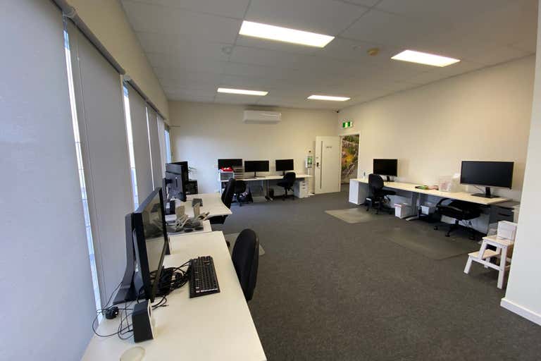 Rear, Level 2, 429-431 Bridge Road Richmond VIC 3121 - Image 4