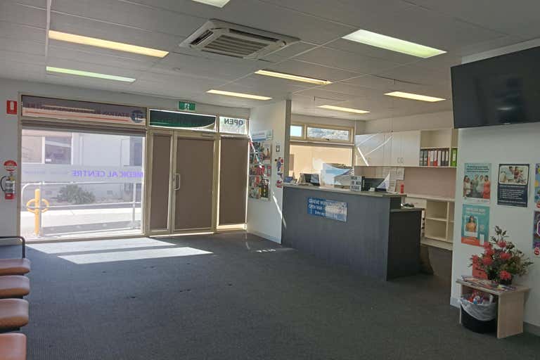 1/94 Station Road Deer Park VIC 3023 - Image 3