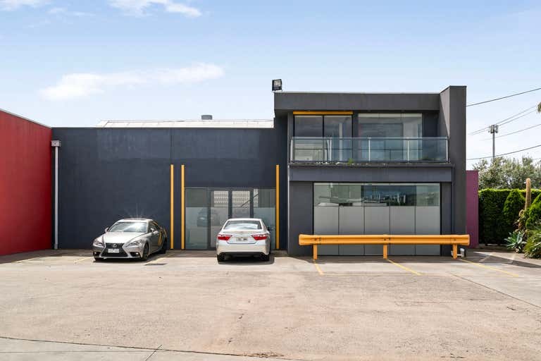 21 Ponting Street Williamstown VIC 3016 - Image 2