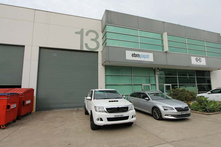 Unit 13, 19 Aero Road Ingleburn NSW 2565 - Image 2