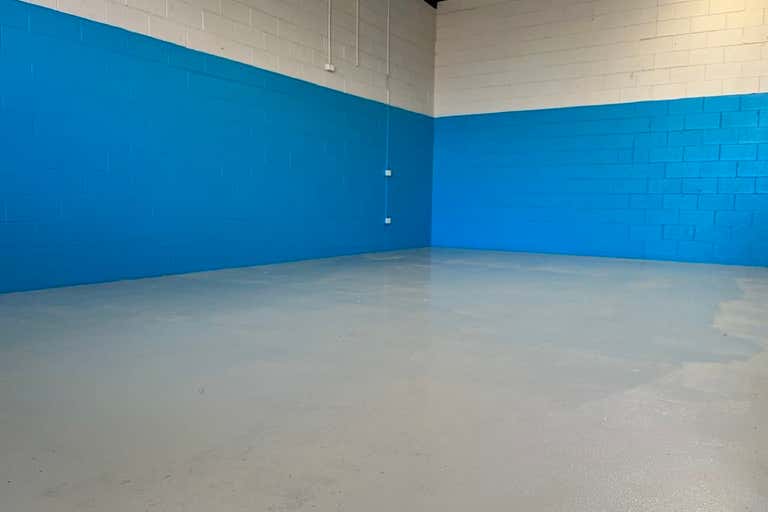 8/38 Machinery Drive Tweed Heads South NSW 2486 - Image 2