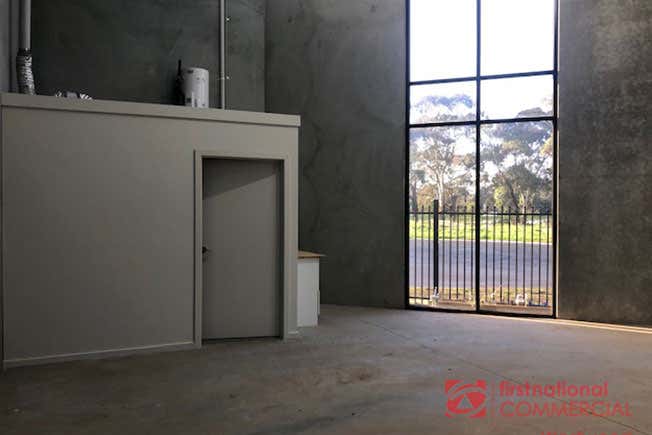 1/5-11 Tariff Court Werribee VIC 3030 - Image 4