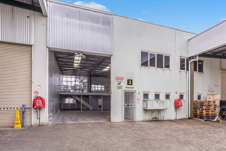 3/26 Barry Road Chipping Norton NSW 2170 - Image 1