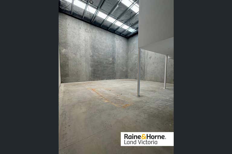 9/235 Robinsons Road Ravenhall VIC 3023 - Image 4