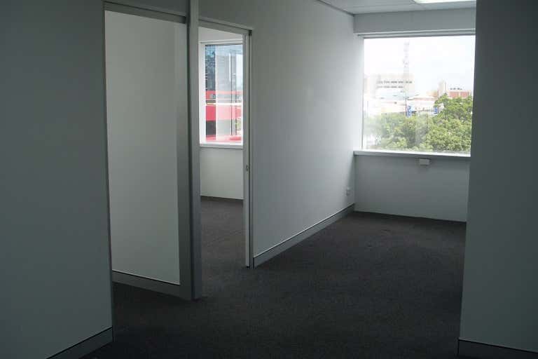 Kay House, Suite 3D Level 3, 35-39 Scarborough Street Southport QLD 4215 - Image 4