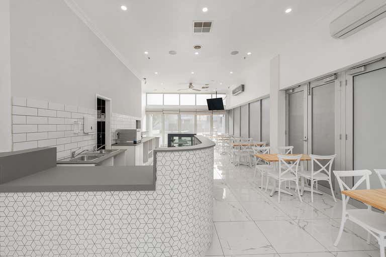 70 Speakmen Street Kensington VIC 3031 - Image 2