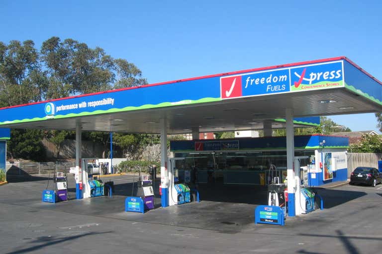 Freedom Fuels - Mt Waverley, 272-274 Highbury Road Mount Waverley VIC 3149 - Image 3