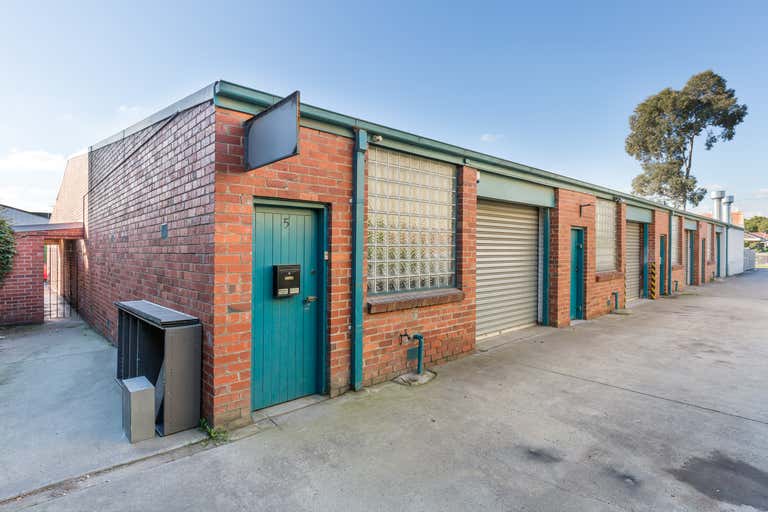 5/2-4 Peace Street Springvale VIC 3171 - Image 1