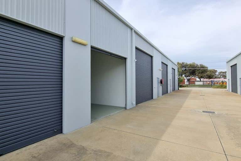 UNIT 17, 15 CROCKER STREET Rockingham WA 6168 - Image 1