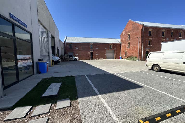 6/10 Mc Robert Street Newport VIC 3015 - Image 4