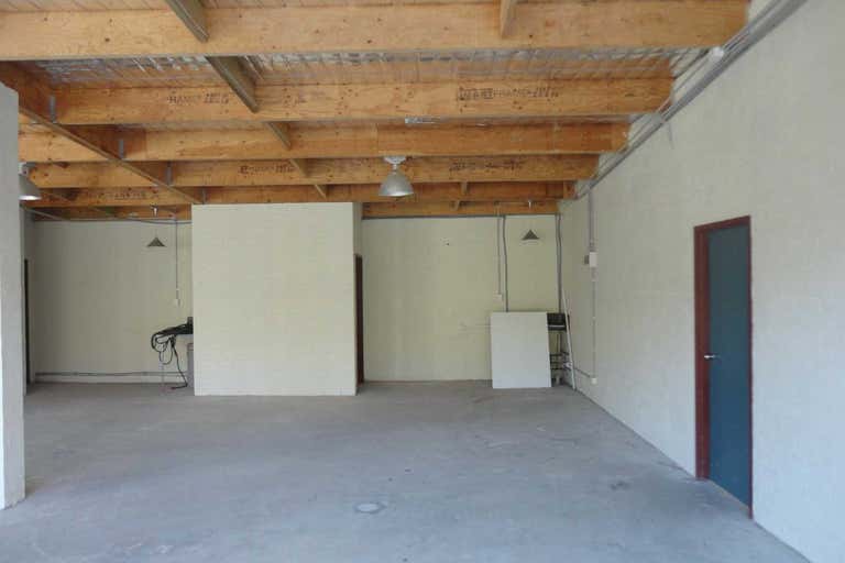 Unit 5, 37 Central Coast Highway West Gosford NSW 2250 - Image 4