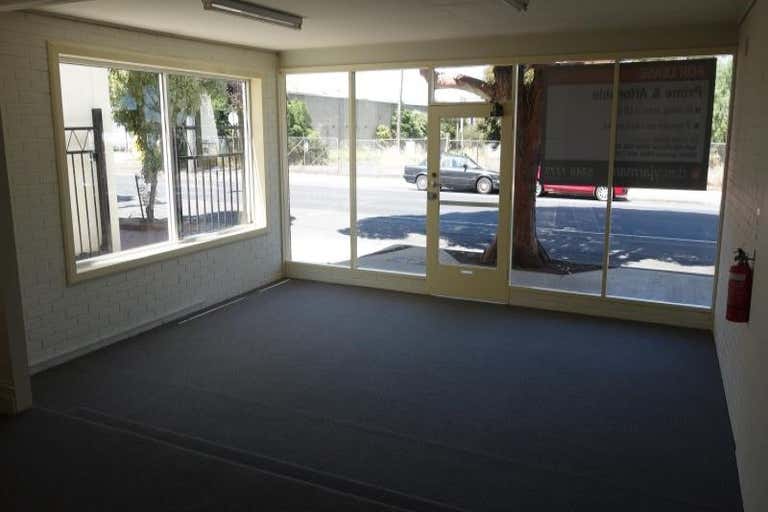 39 Pakington Street (Geelong West) Geelong VIC 3220 - Image 3