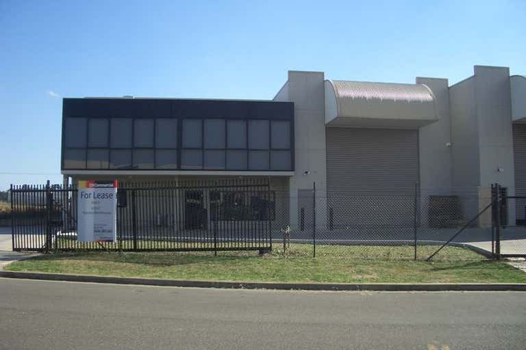 Unit 2, 9 Saggart Field Road Minto NSW 2566 - Image 1