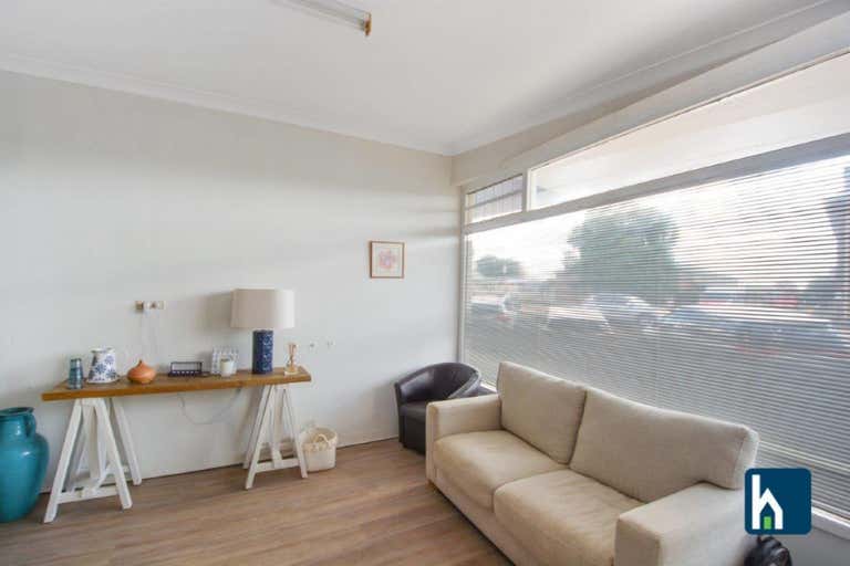 1/55 Elgin Street Gunnedah NSW 2380 - Image 2